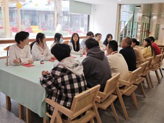 “一站式”学生社区｜校长面对面：倾听楼栋心声，共筑温暖家园